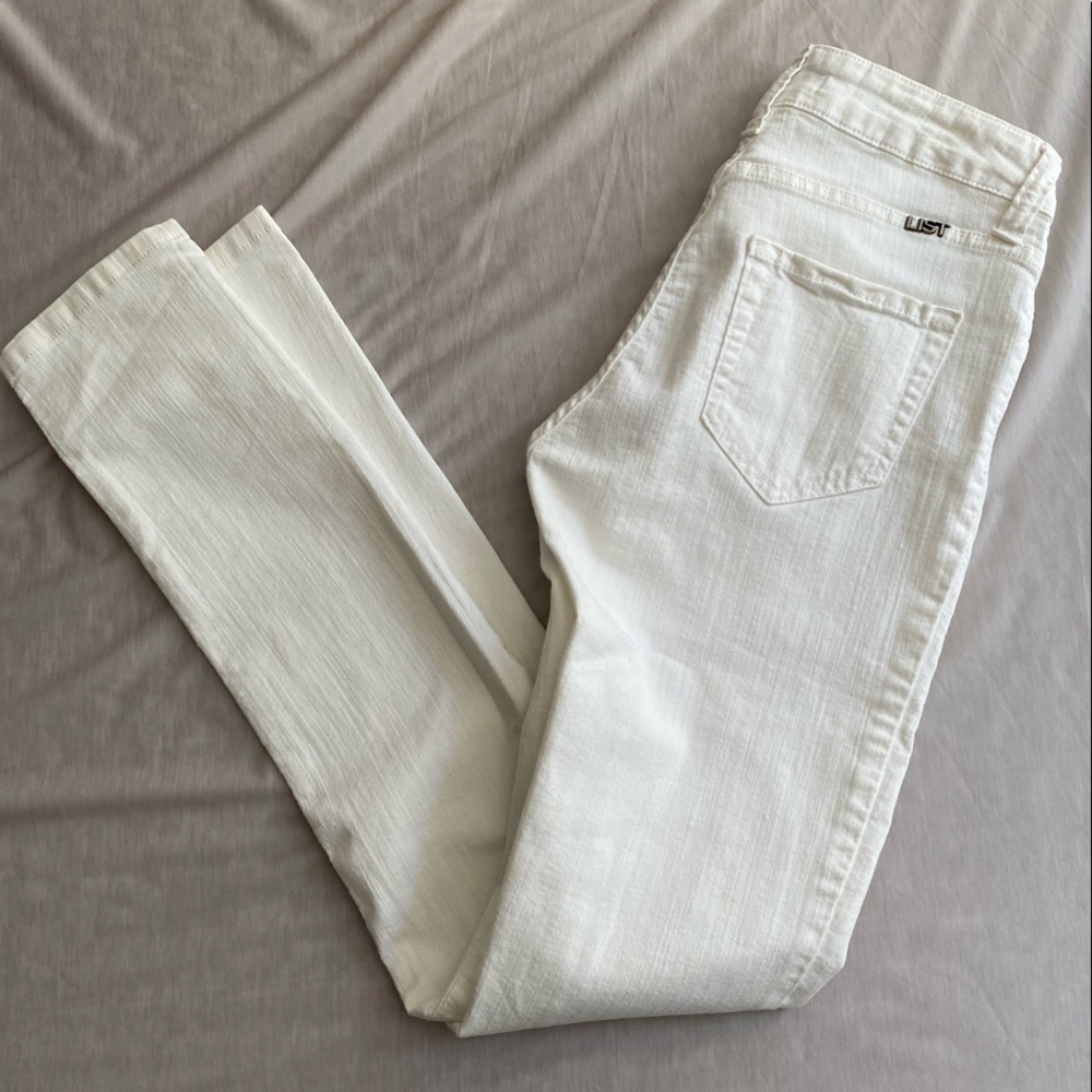 LIST white skinny jeans